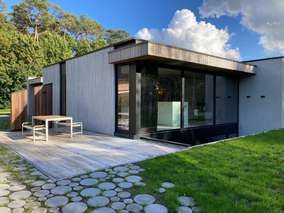 Shelter Villa Zutendaal Exterior photo